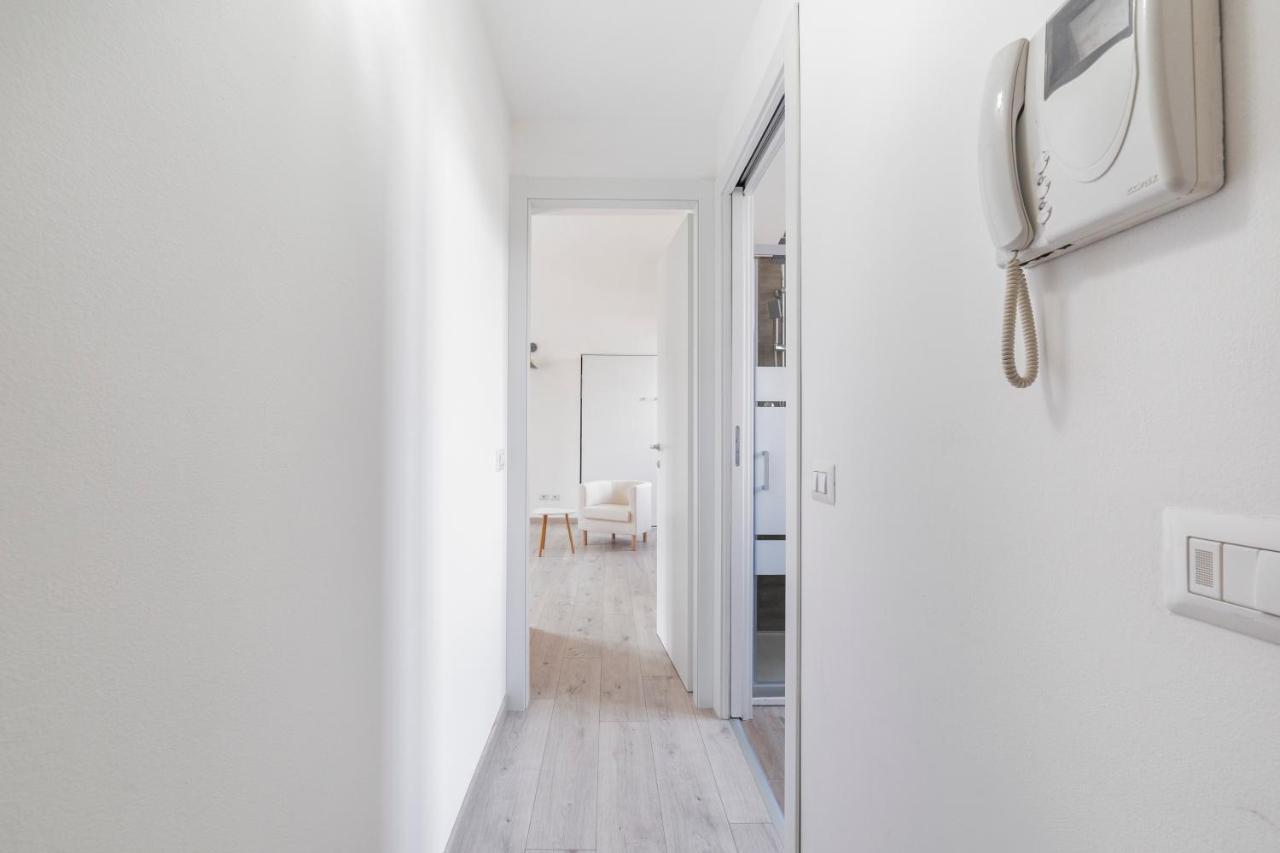 Maciachini Renovated Studio! Mailand Exterior foto